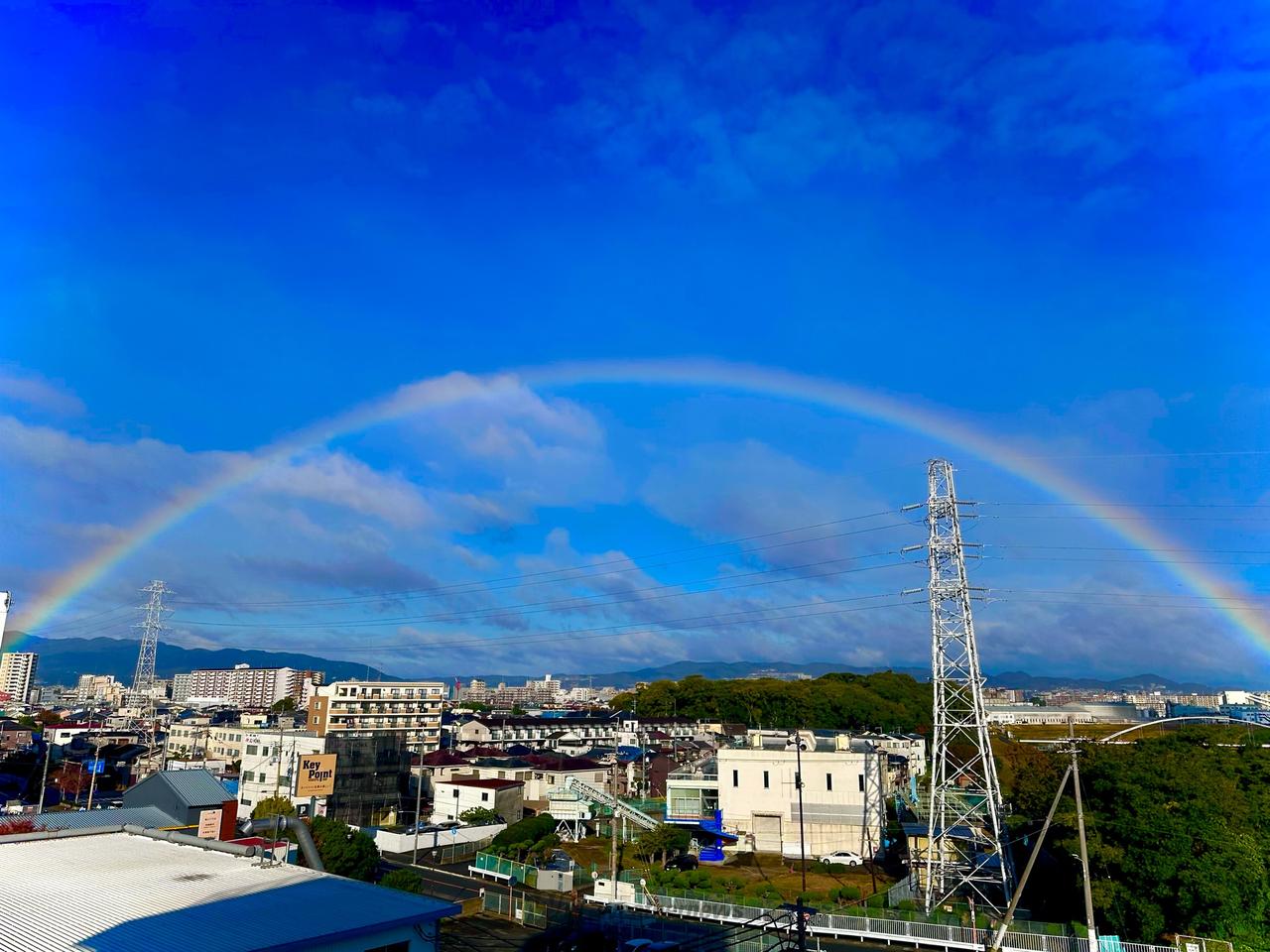 朝から虹🌈 注目の空の写真 ウェザーニュース