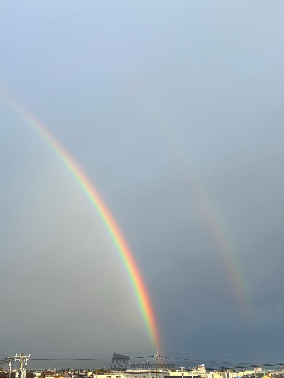 虹カラスページ 虹が出現🌈 注目の空の写真 ウェザーニュース