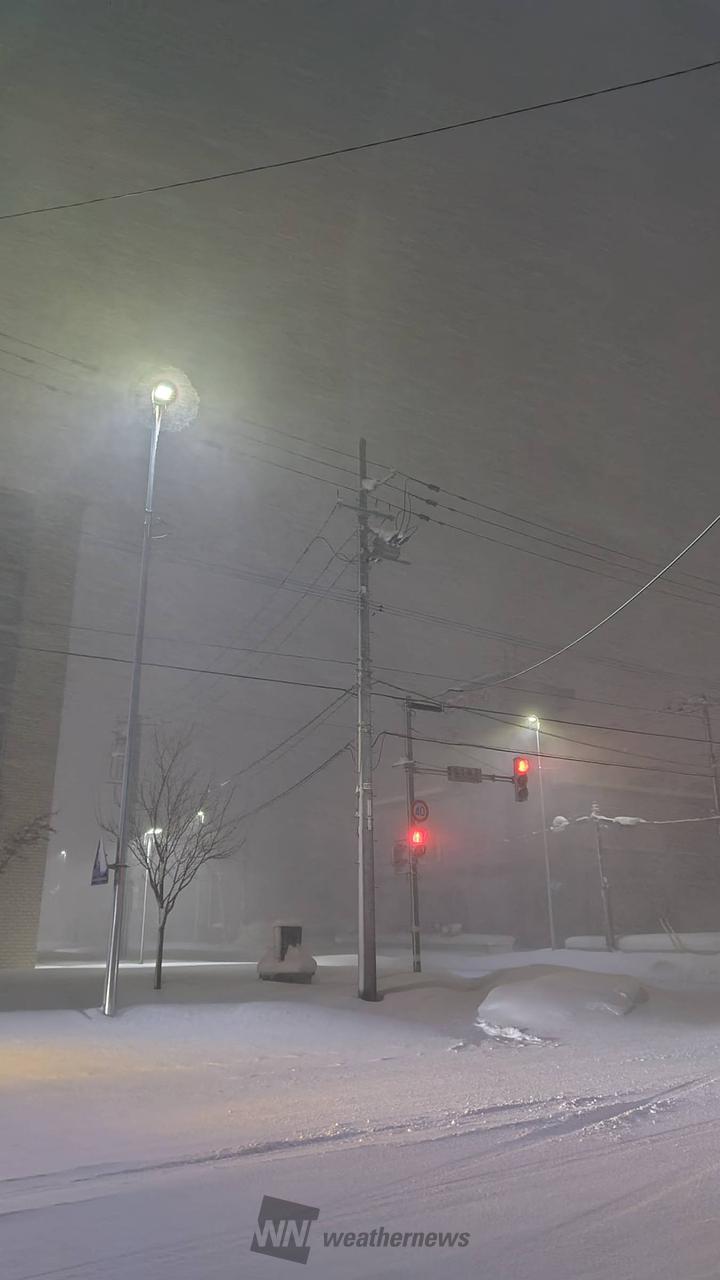 日本海側は雪風の強まりに注意 注目の空の写真 ウェザーニュース