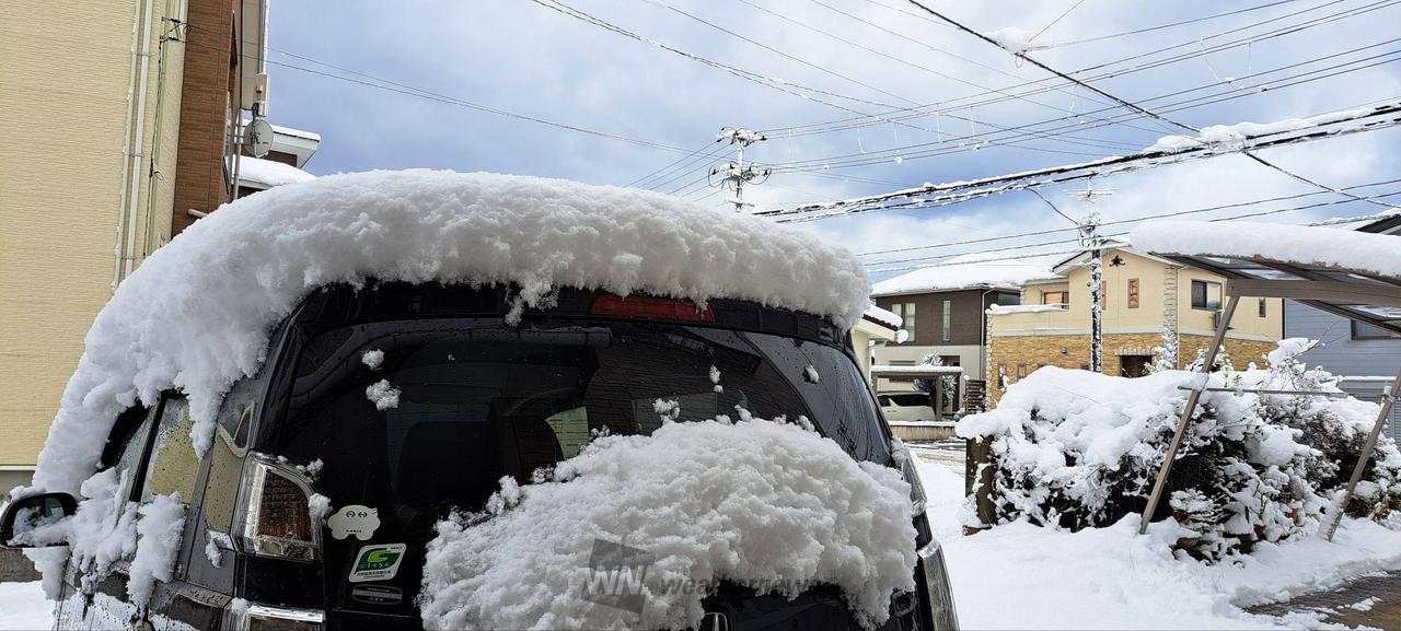 強まる雪、積雪の急増に注意 注目の空の写真 ウェザーニュース