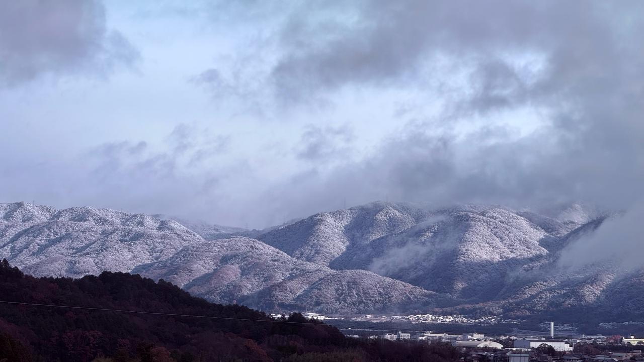 西日本は各地で雪 大阪など初雪を観測 注目の空の写真 ウェザーニュース