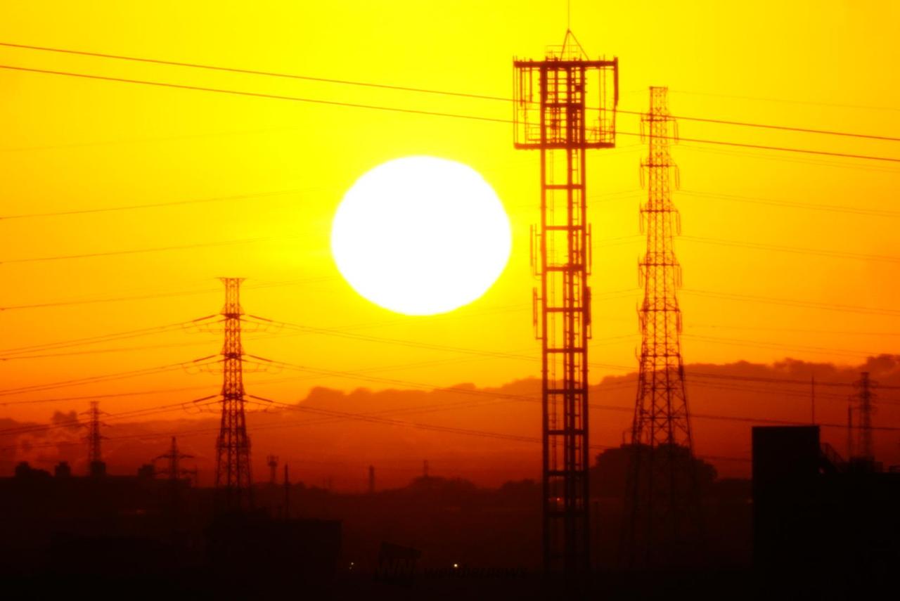 今日の日の出（12/28） 注目の空の写真 ウェザーニュース
