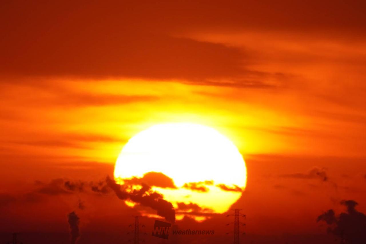 今年最後の日の出🌄 注目の空の写真 ウェザーニュース