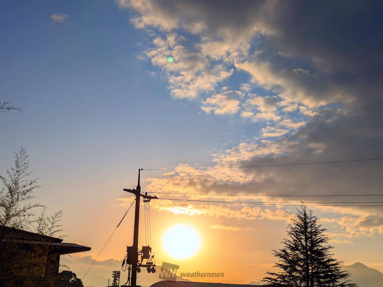 今年最後の日の出🌄 注目の空の写真 ウェザーニュース