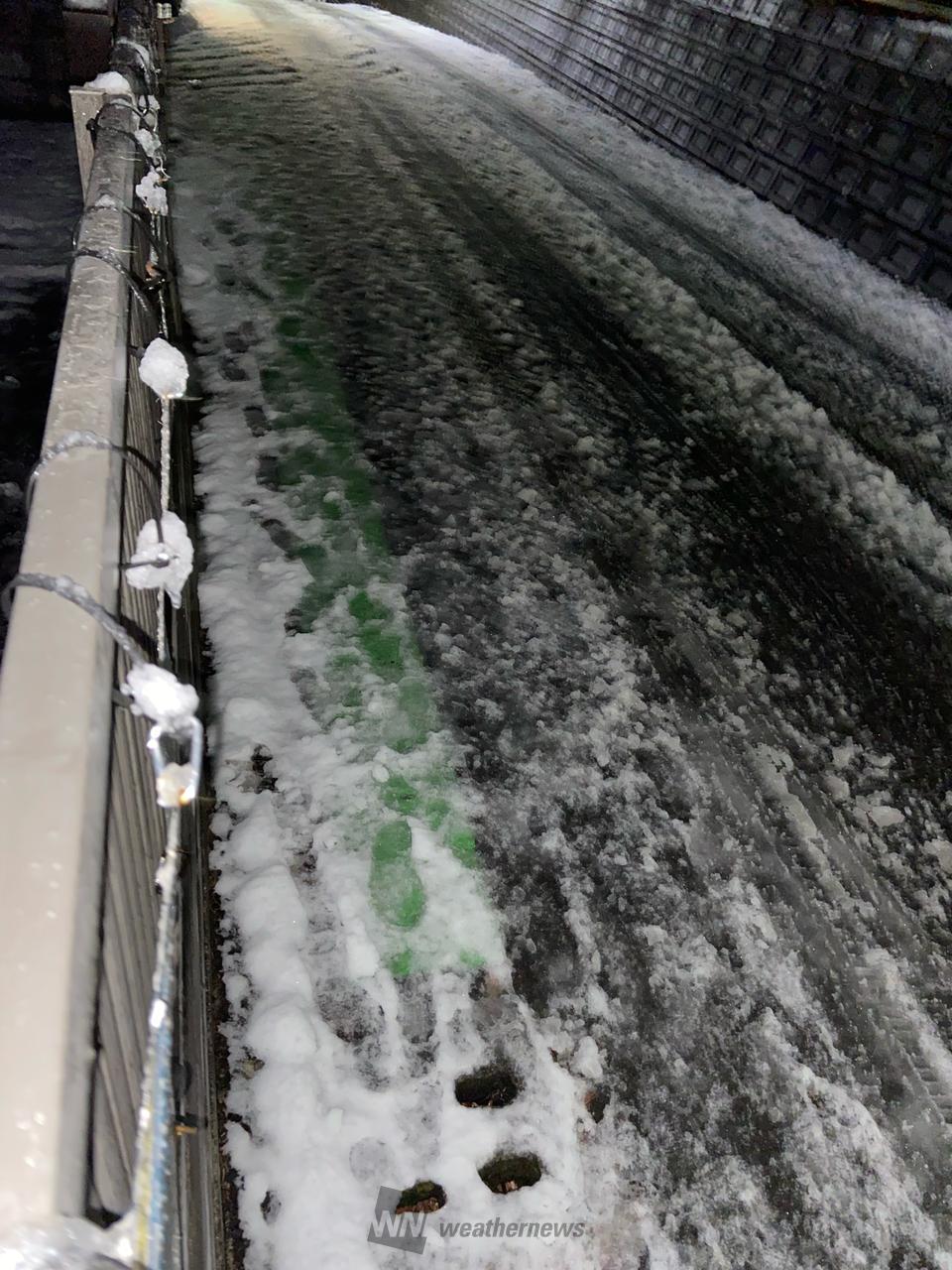 ツルツル！路面状況に注意 注目の空の写真 ウェザーニュース