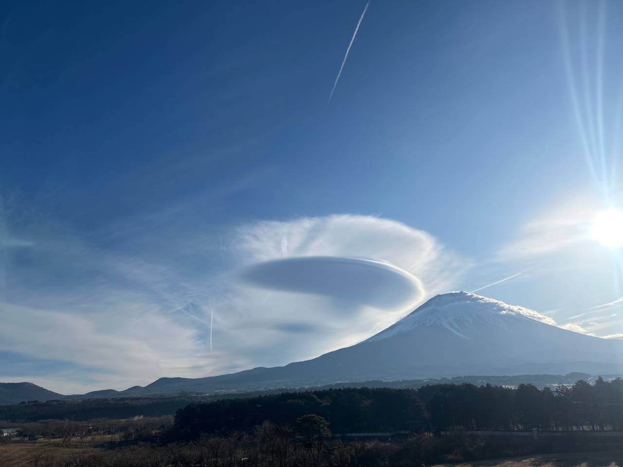 富士山×吊るし雲 注目の空の写真 ウェザーニュース