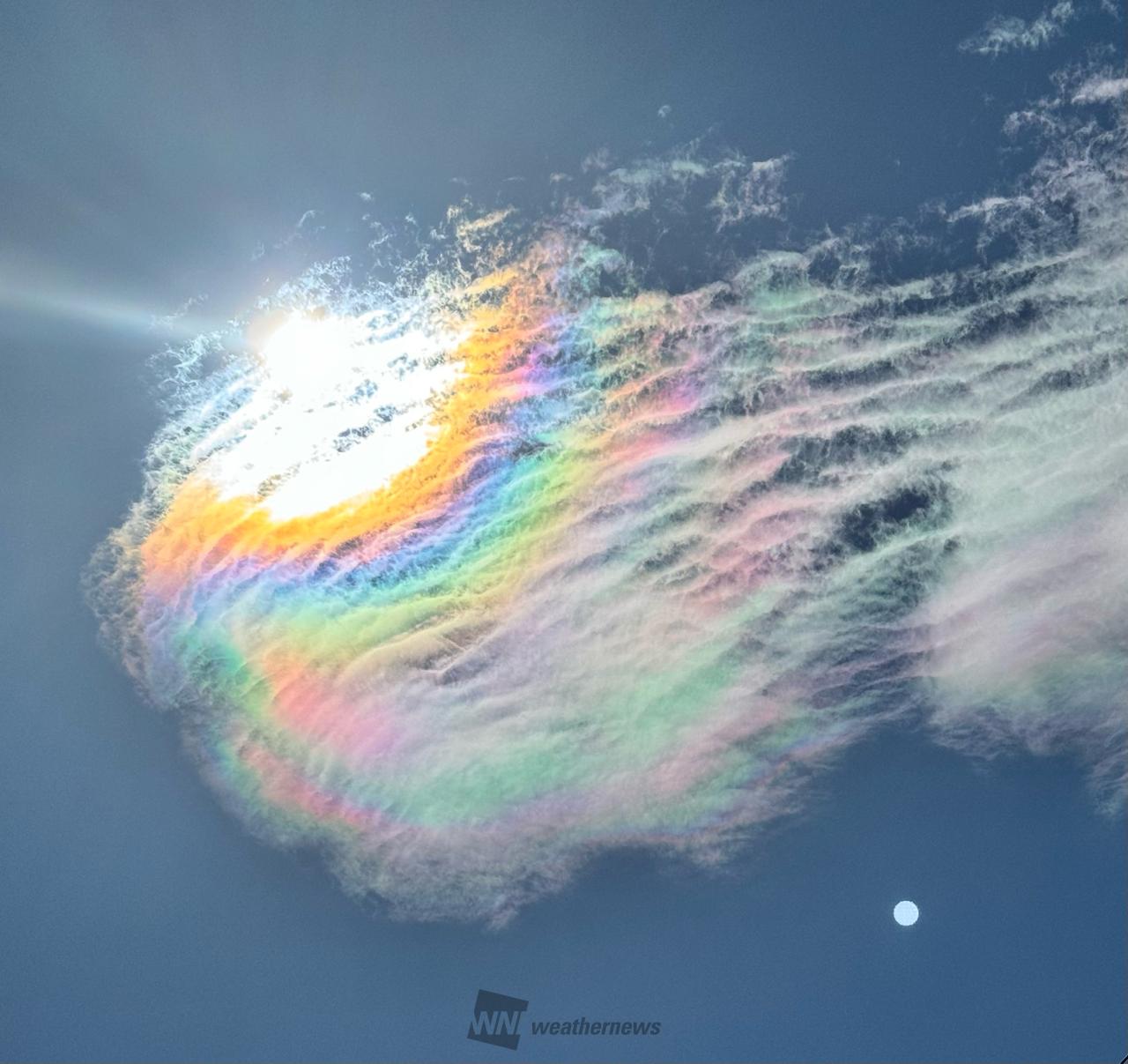 見たことある？虹色の雲 注目の空の写真 ウェザーニュース