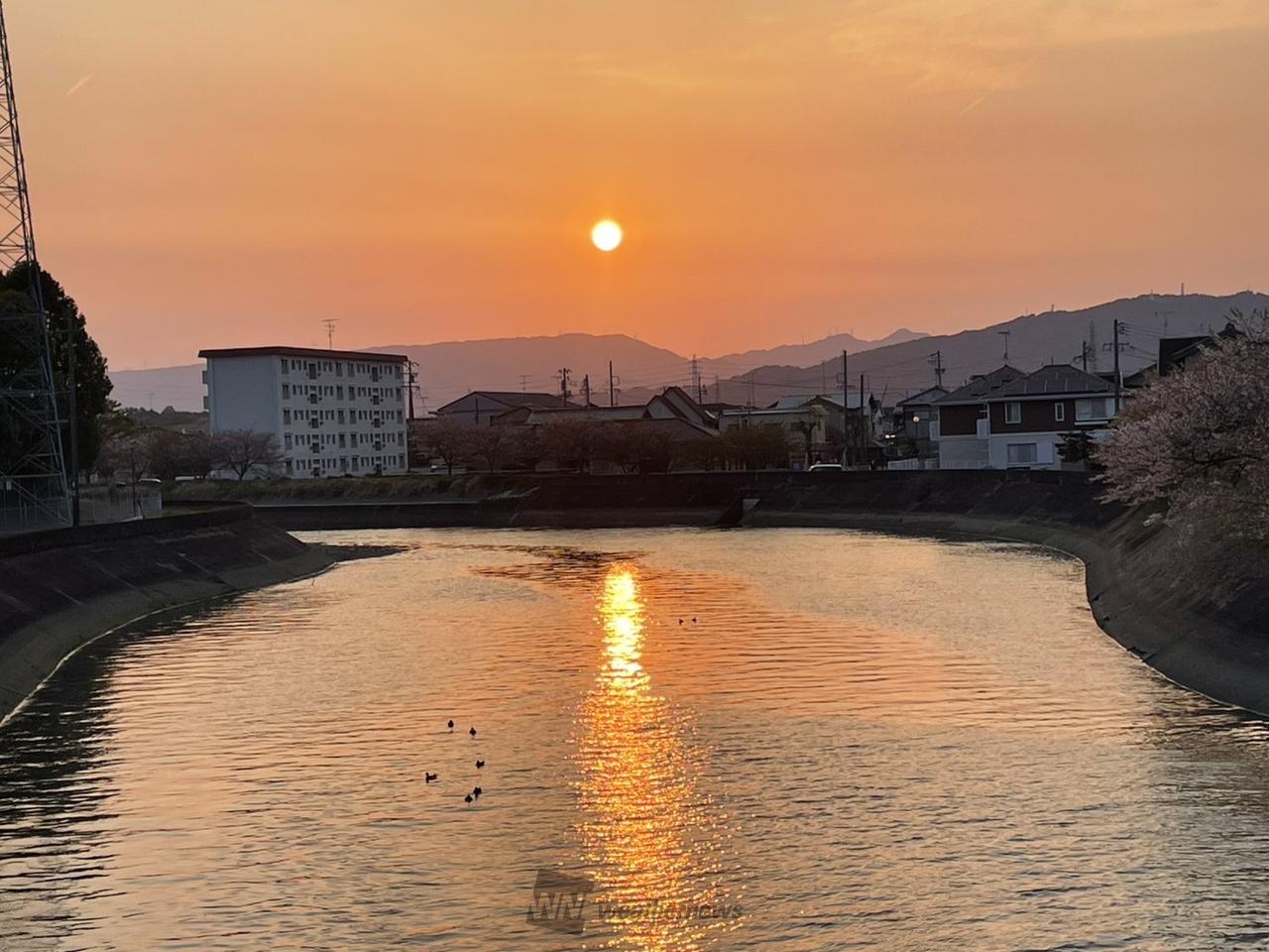 きれいな夕陽でした...