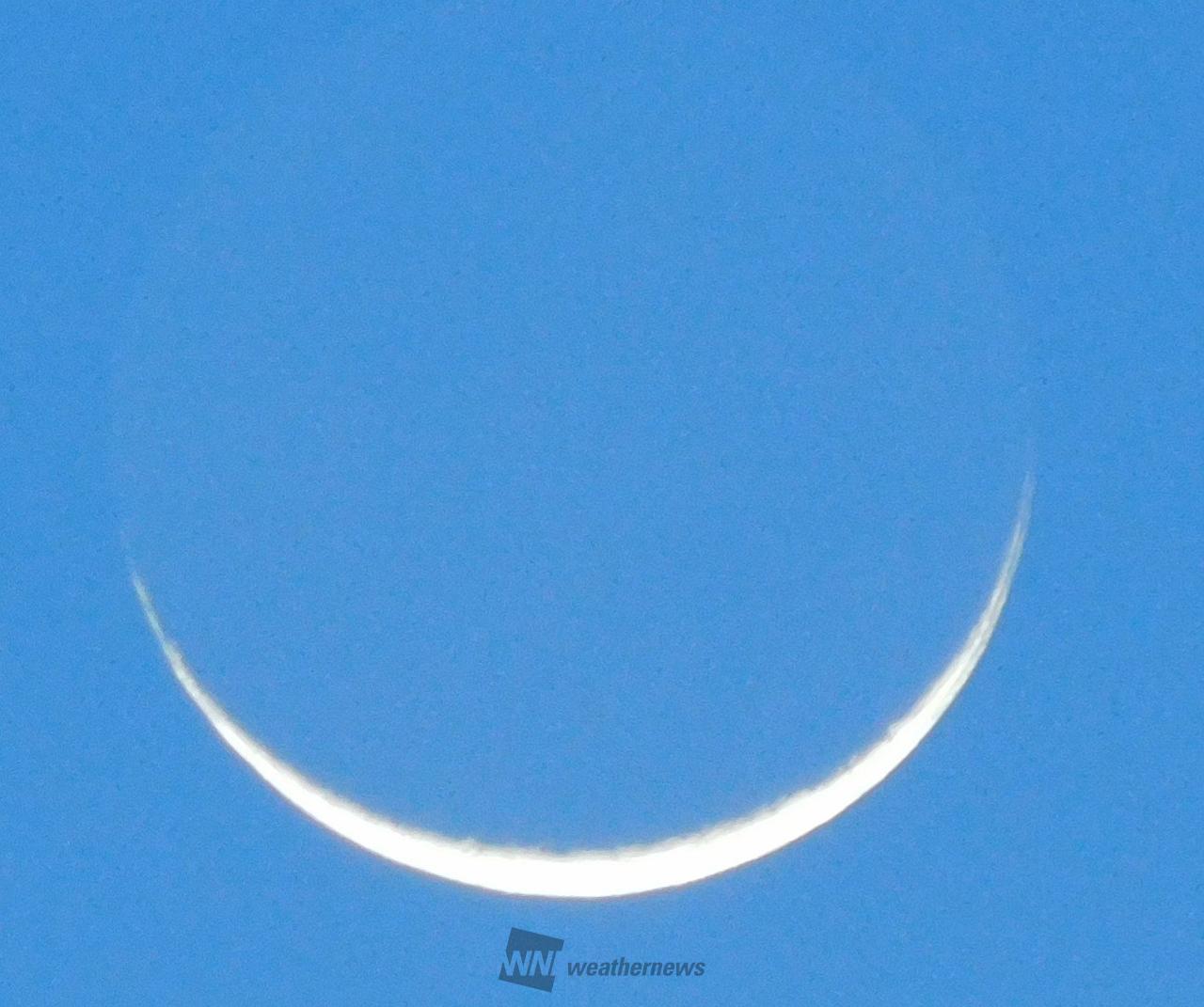 ほっそりムーン 注目の空の写真 ウェザーニュース