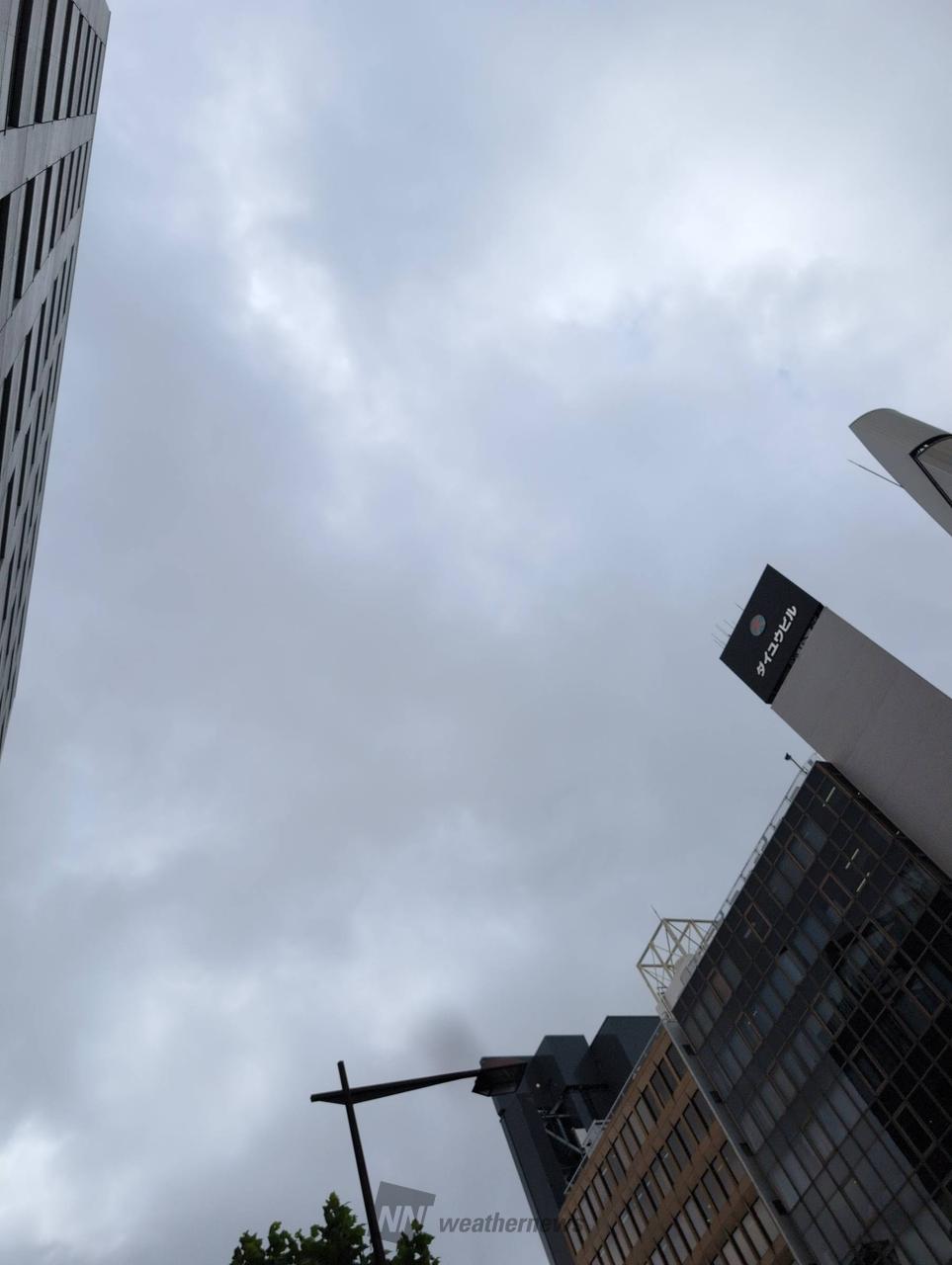 湿度が高く蒸し暑い...