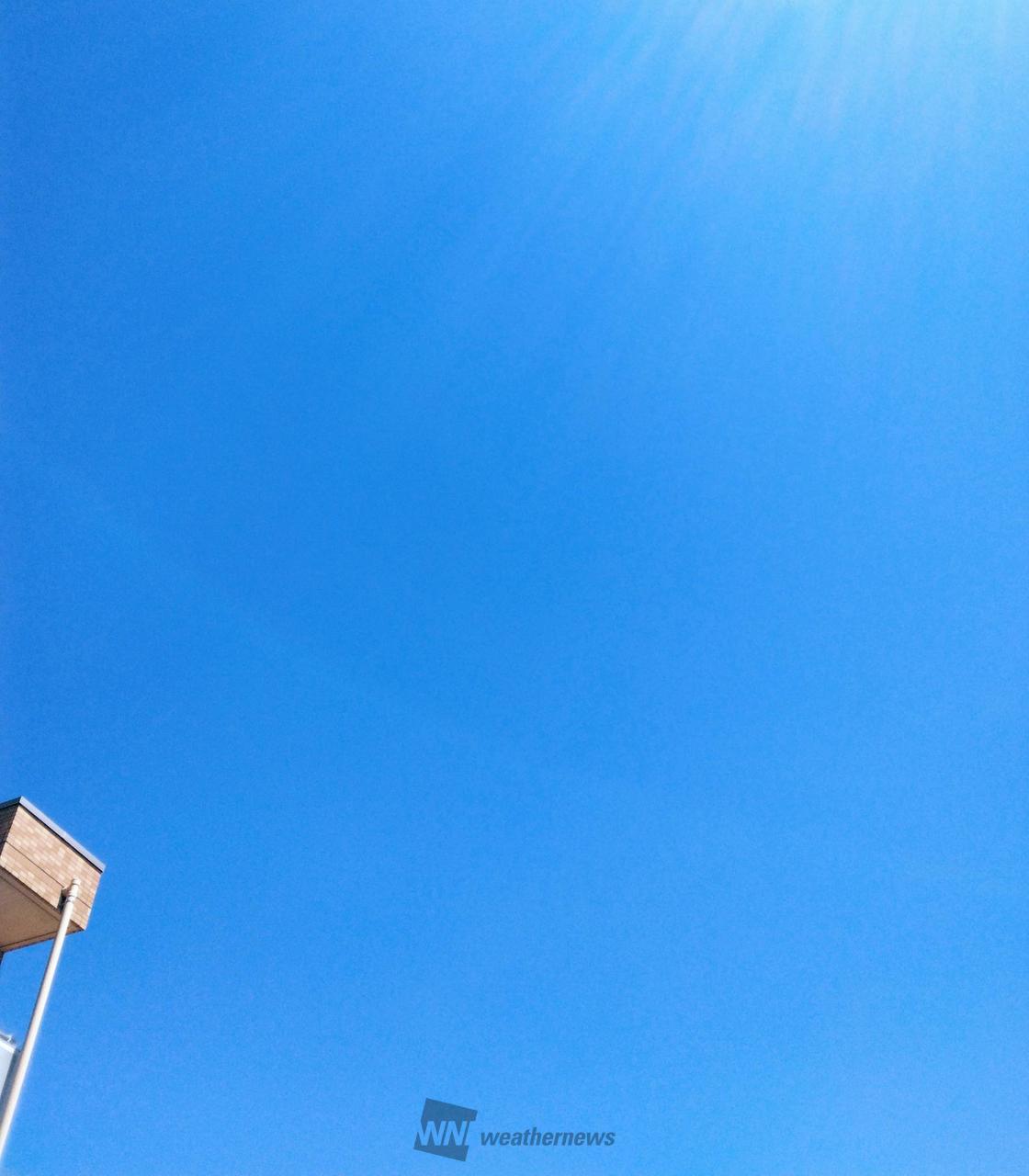 海のように青い空 注目の空の写真 ウェザーニュース