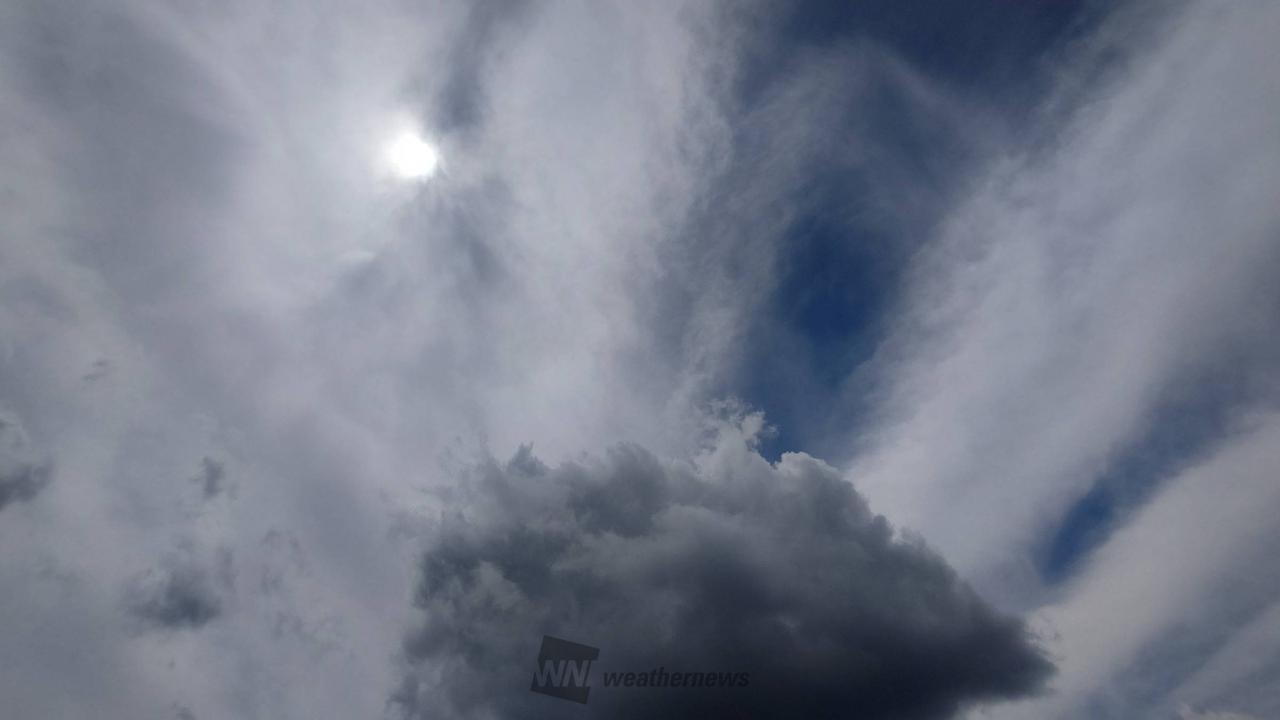 8/8の空 今日は薄雲が広がっています | 三重県鈴鹿市 | -りょう