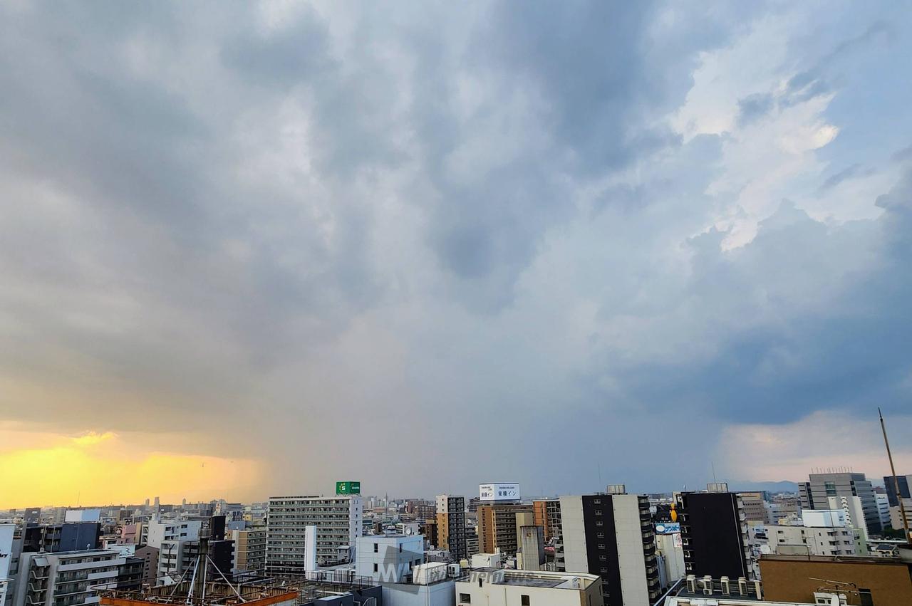 近畿で雨柱 注目の空の写真 ウェザーニュース