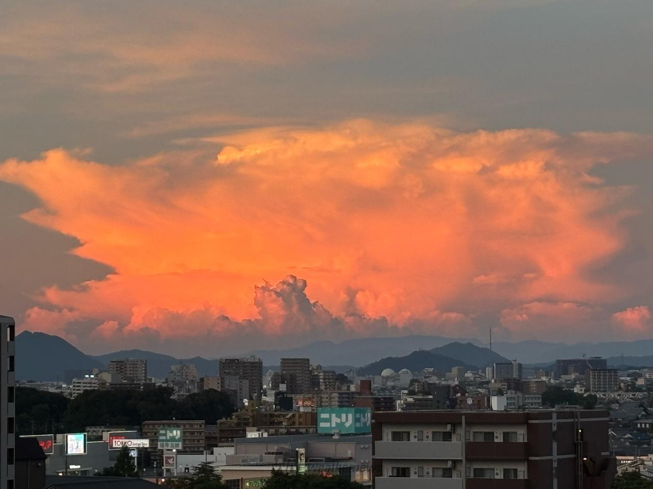 近畿で雲が発達 注目の空の写真 ウェザーニュース