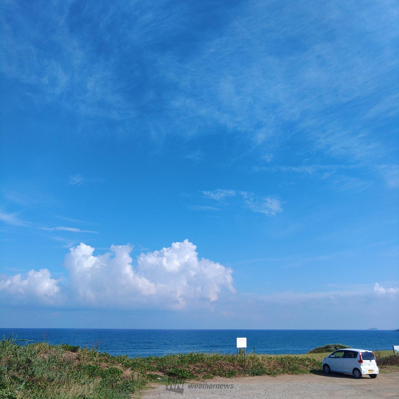 ⭐︎青空⭐︎ 連休明けも青空 注目の空の写真 ウェザーニュース