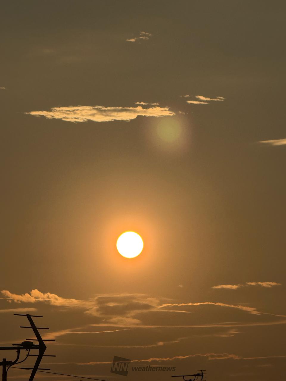17時54分の夕日🌇 今日も夕焼けミッ | 新潟県新発田市 | ブビ