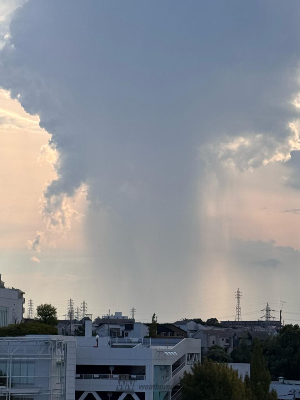 雨柱や発達した積乱雲 注目の空の写真 ウェザーニュース