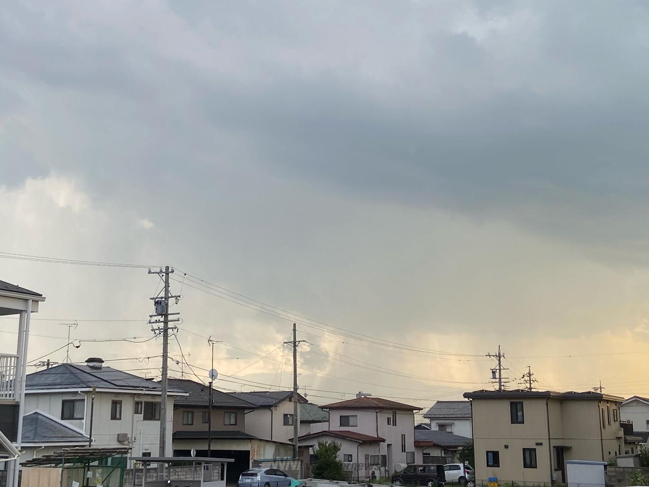 雨柱や発達した積乱雲 注目の空の写真 ウェザーニュース