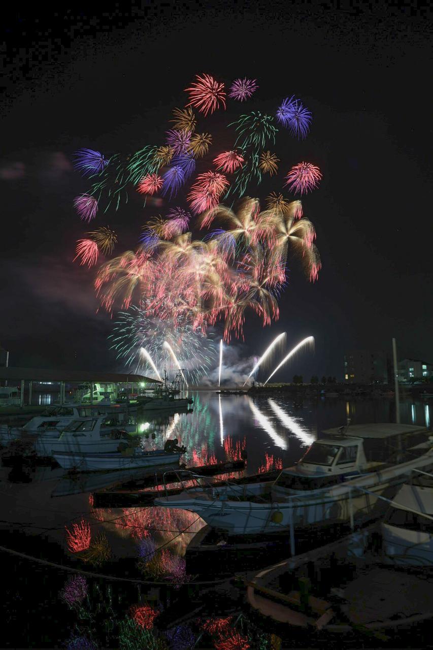 花火写真 2枚セット 25 花火写真館🎆 注目の空の写真 ウェザーニュース