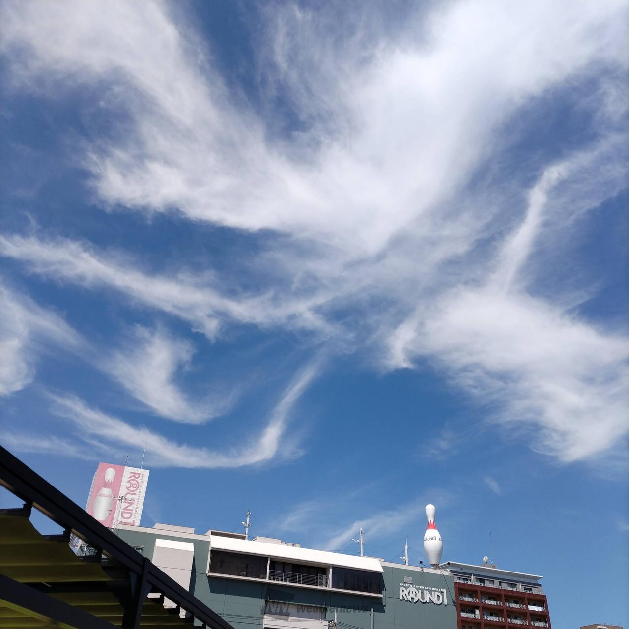 秋らしさを感じる雲☁️ 注目の空の写真 ウェザーニュース