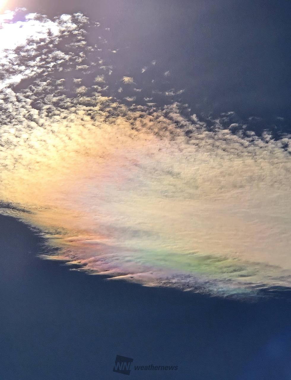 虹色に染まる雲 注目の空の写真 ウェザーニュース