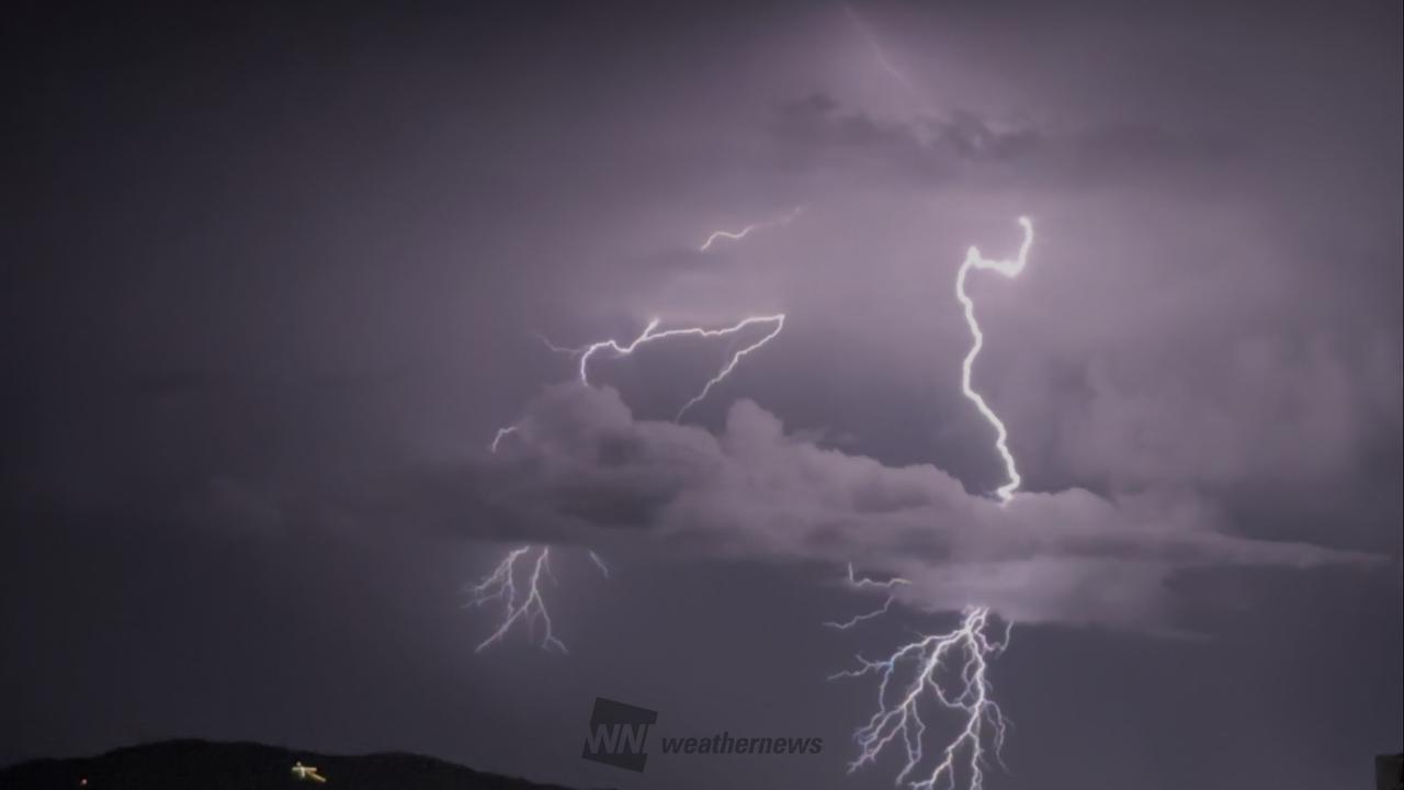 雷雨ページ 激しい雷雨に注意 注目の空の写真 ウェザーニュース