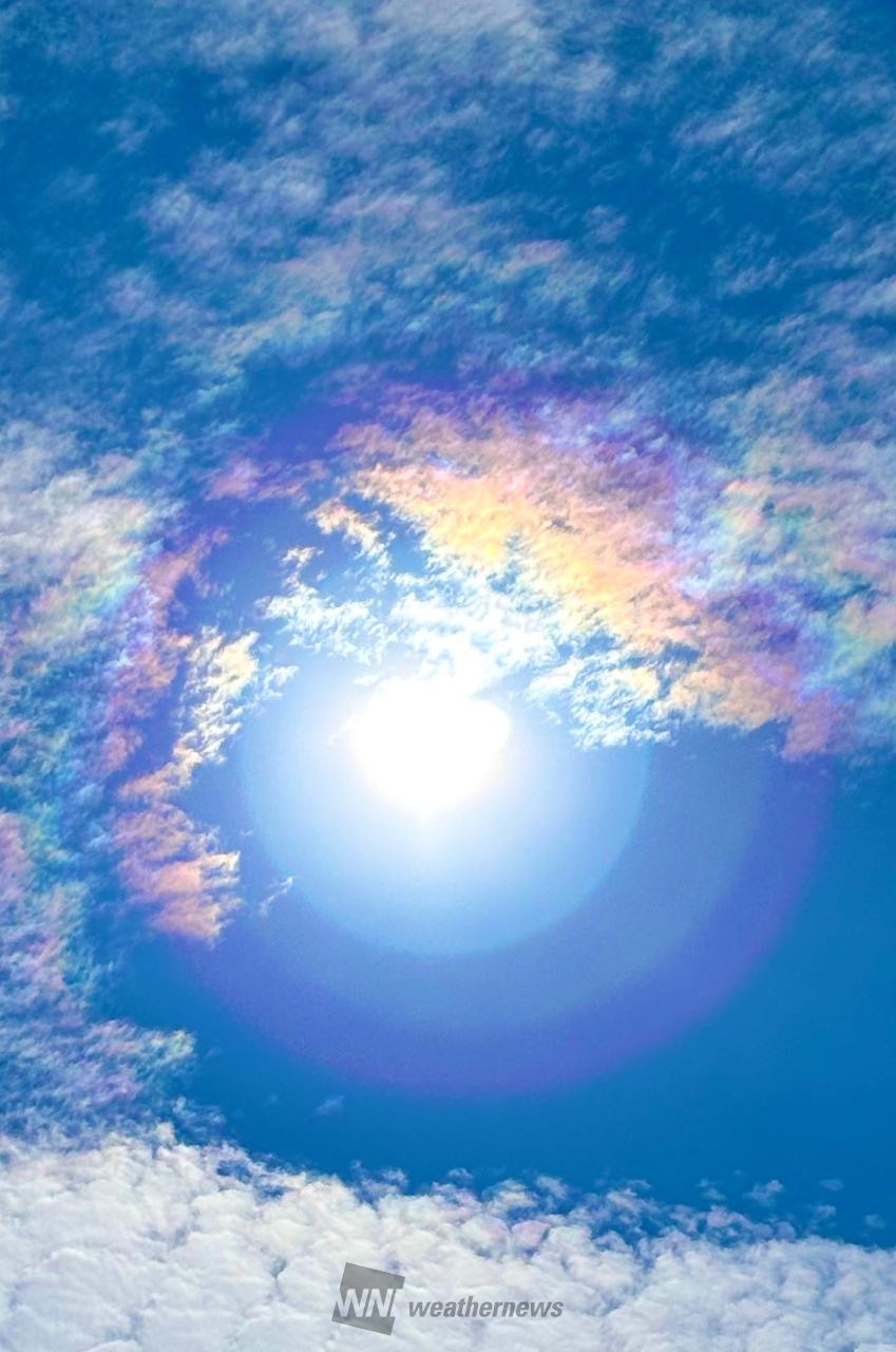 虹色に染まる雲 注目の空の写真 ウェザーニュース