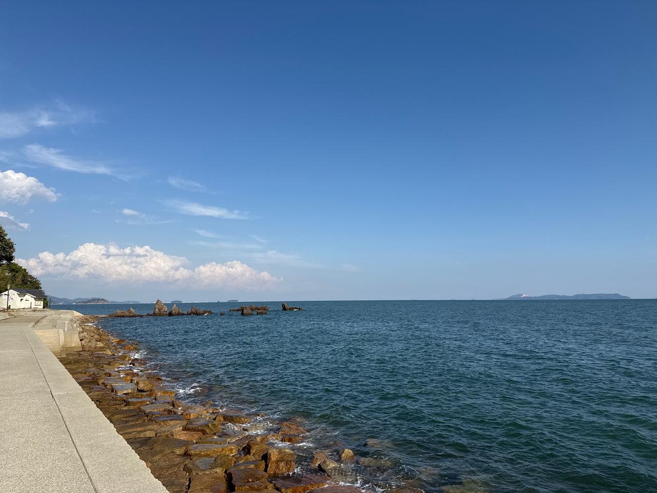 西日本は青空☀️ 注目の空の写真 ウェザーニュース