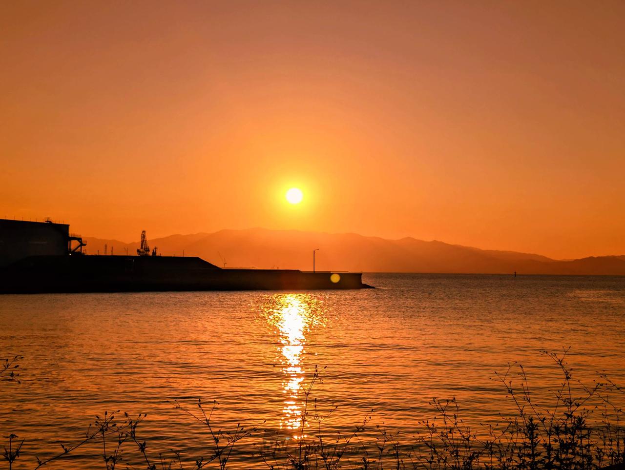 金曜日の夕焼け 注目の空の写真 ウェザーニュース