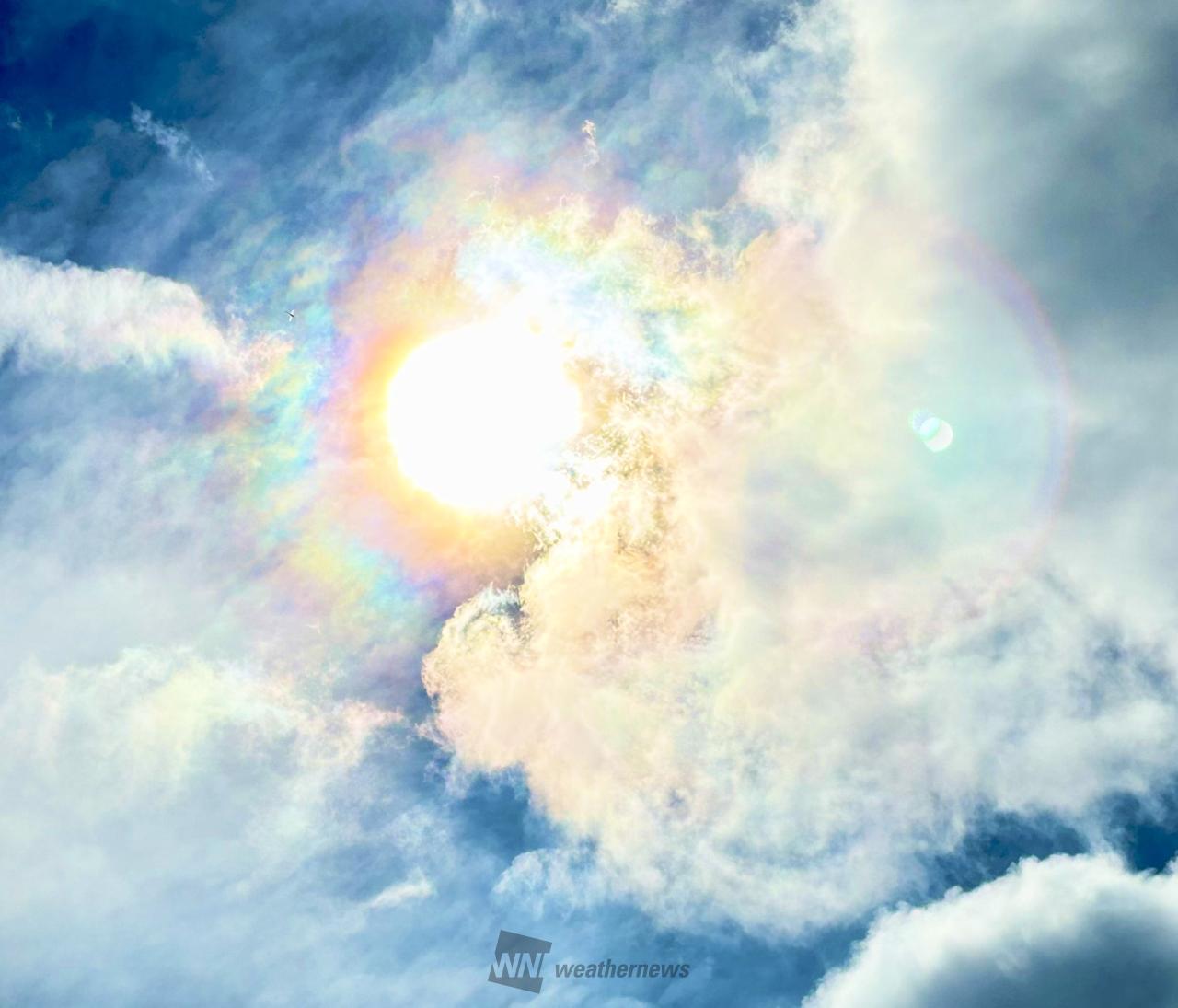 各地で彩雲🌈 注目の空の写真 ウェザーニュース