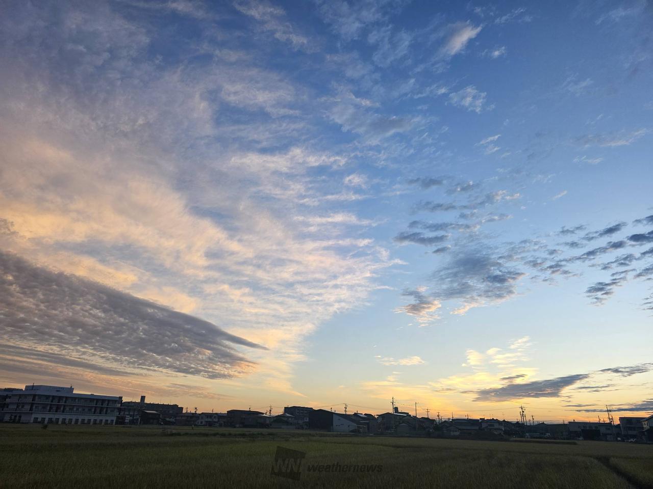 朝日・朝焼け 注目の空の写真 ウェザーニュース