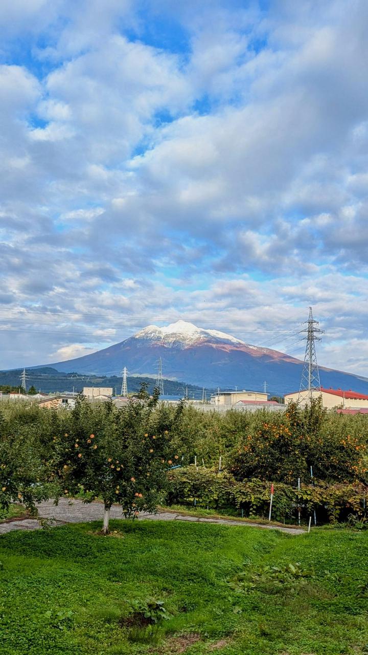 岩木山も雪化粧 注目の空の写真 ウェザーニュース