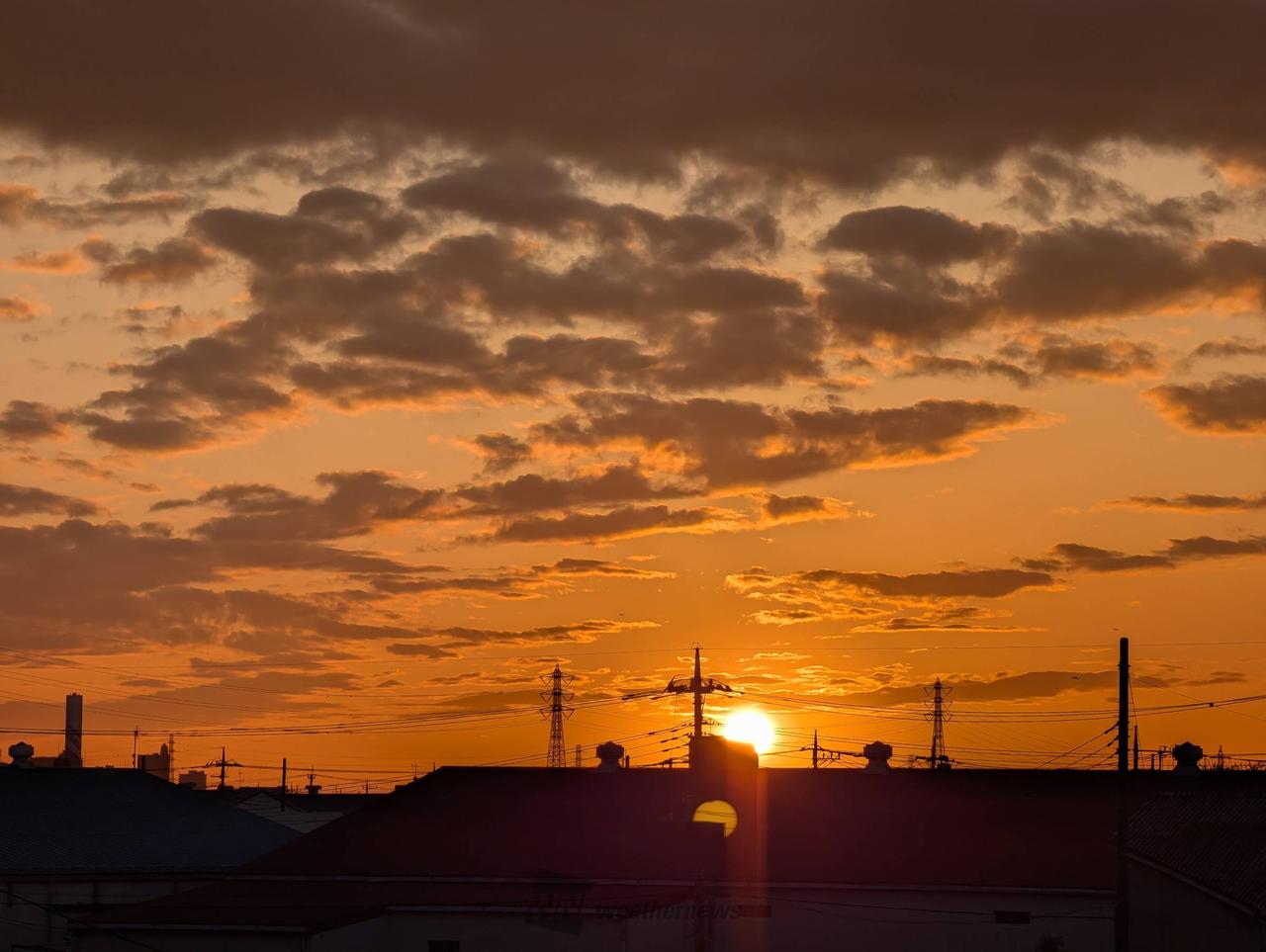 二十四節気「霜降」の夕焼け 注目の空の写真 ウェザーニュース