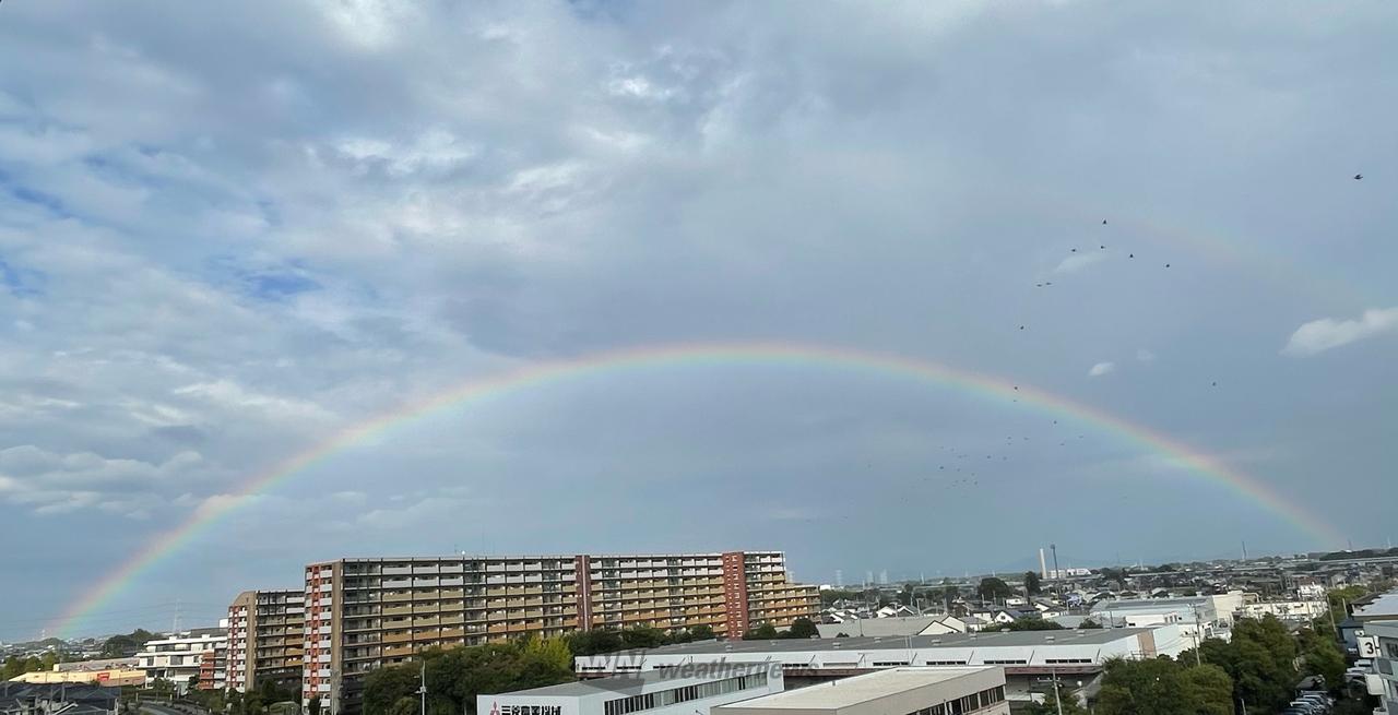 虹色現象🌈 注目の空の写真 ウェザーニュース