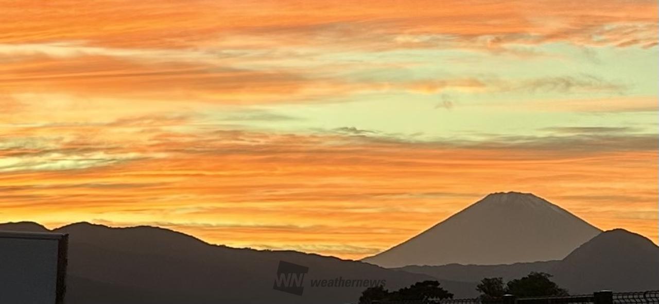 関東でしましまの夕焼け 注目の空の写真 ウェザーニュース