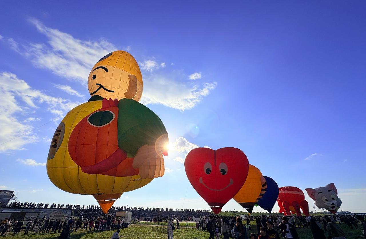佐賀】バルーンフェスタ 注目の空の写真 ウェザーニュース