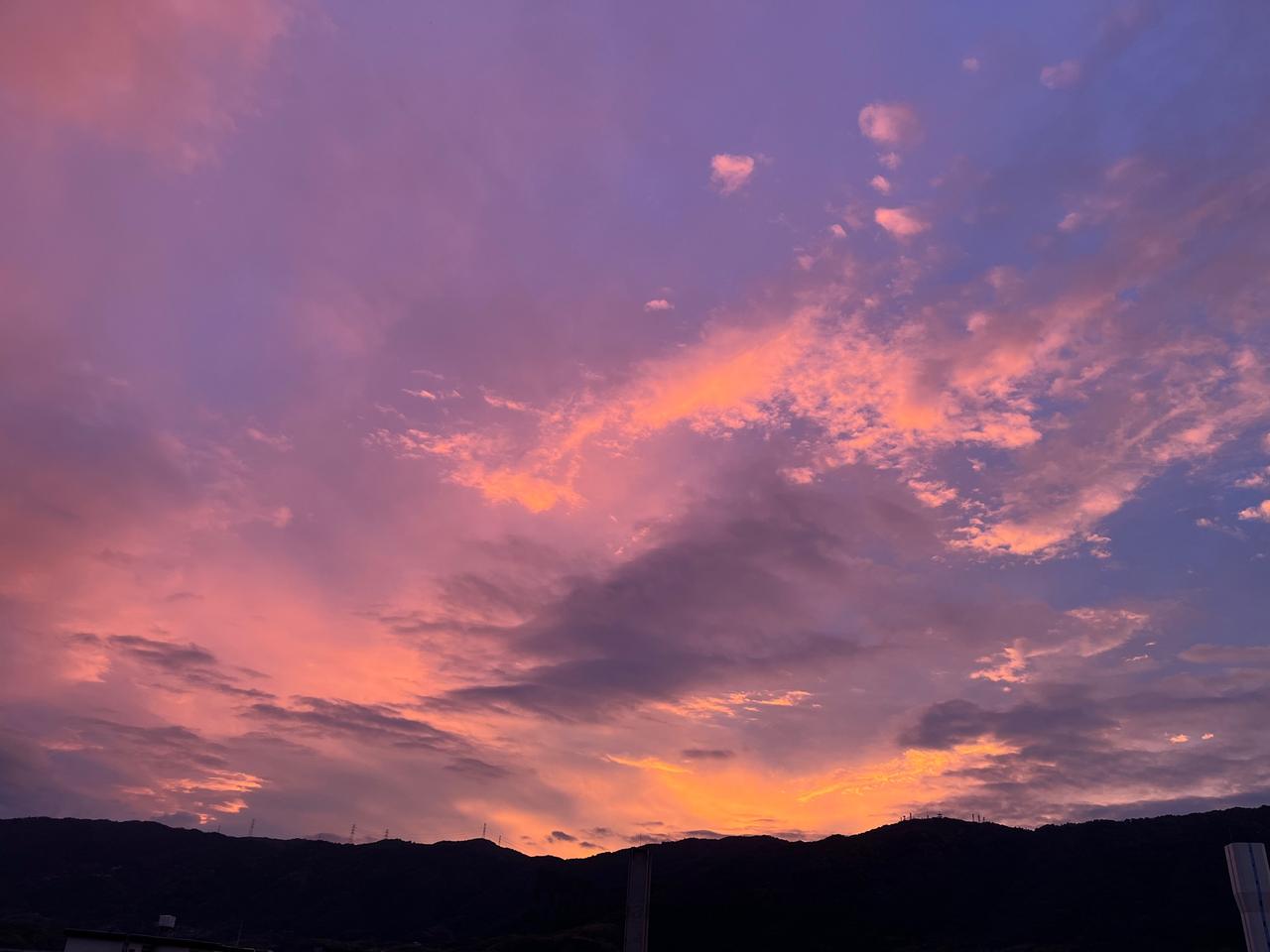 鮮やかな夕焼け 注目の空の写真 ウェザーニュース
