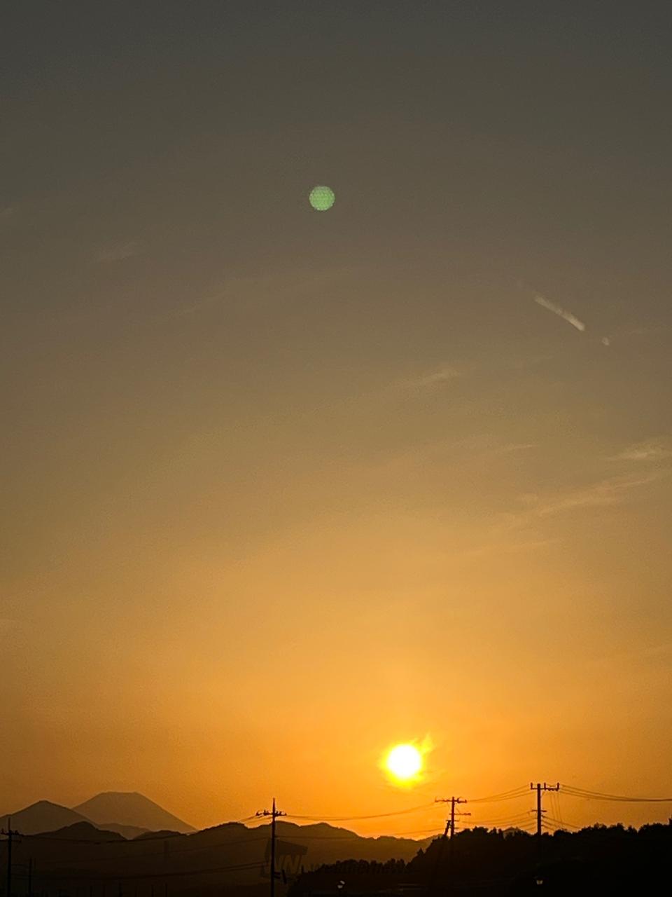 二十四節気「立冬」の夕焼け 注目の空の写真 ウェザーニュース
