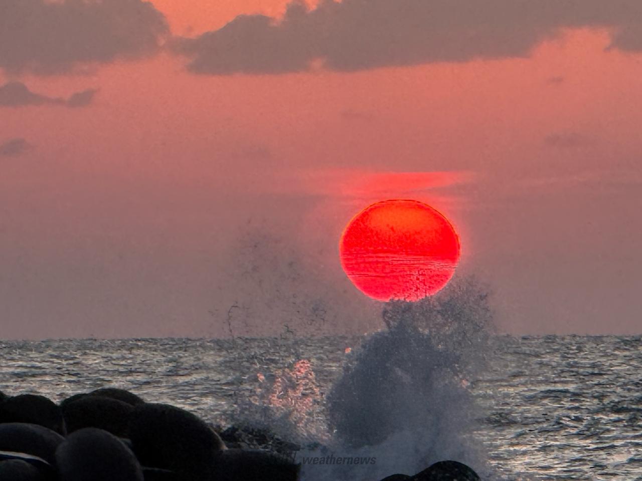 二十四節気「立冬」の夕焼け 注目の空の写真 ウェザーニュース