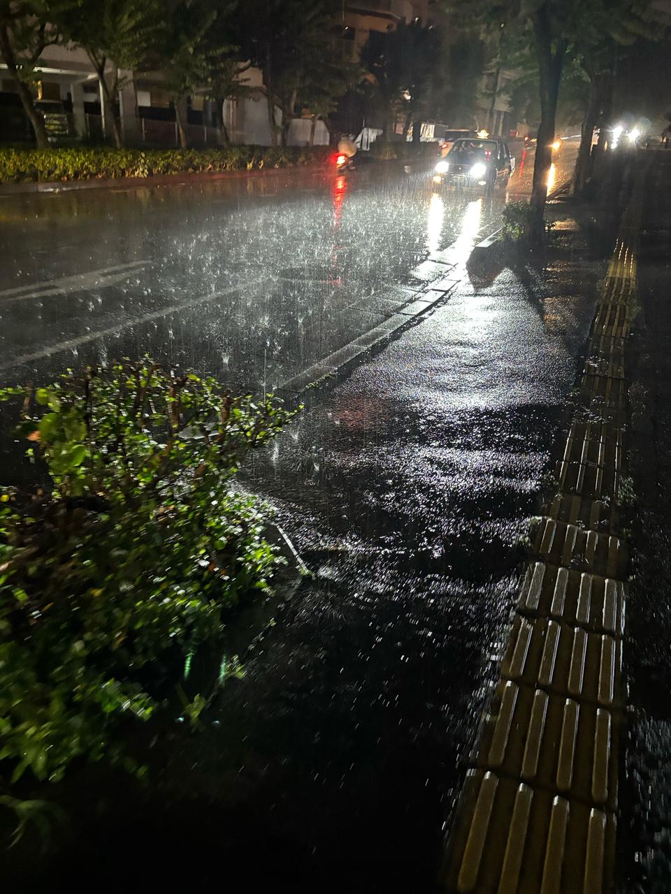 沖縄で激しい雨 注目の空の写真 ウェザーニュース