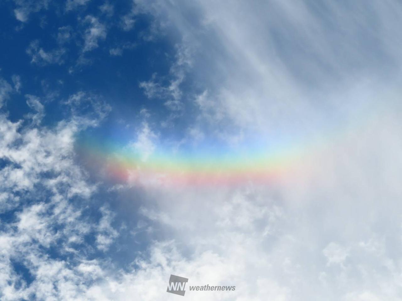 空に逆さ虹 注目の空の写真 ウェザーニュース