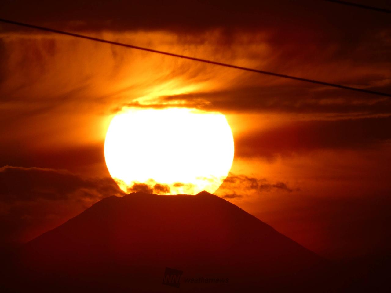 ダイヤモンド富士 注目の空の写真 ウェザーニュース