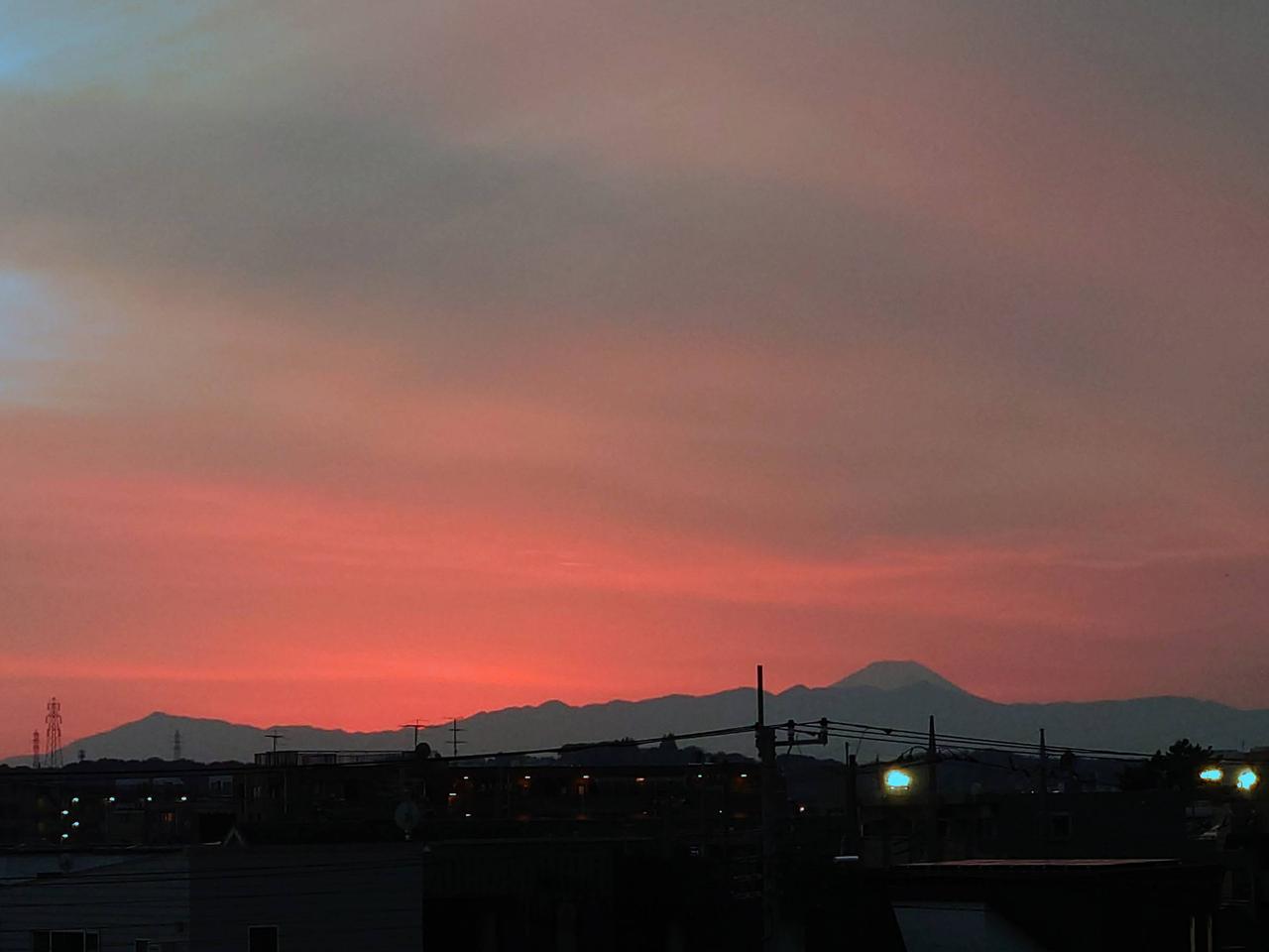 12月最初の夕焼けtime 注目の空の写真 ウェザーニュース