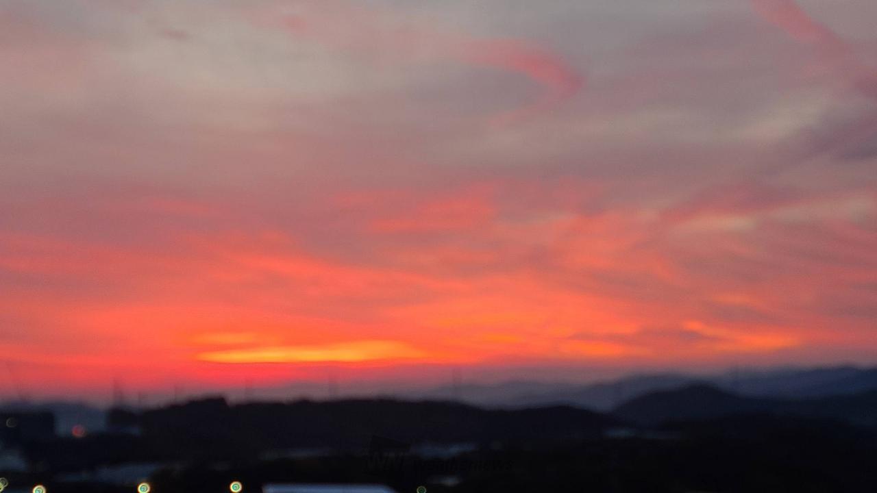 12月最初の夕焼けtime 注目の空の写真 ウェザーニュース