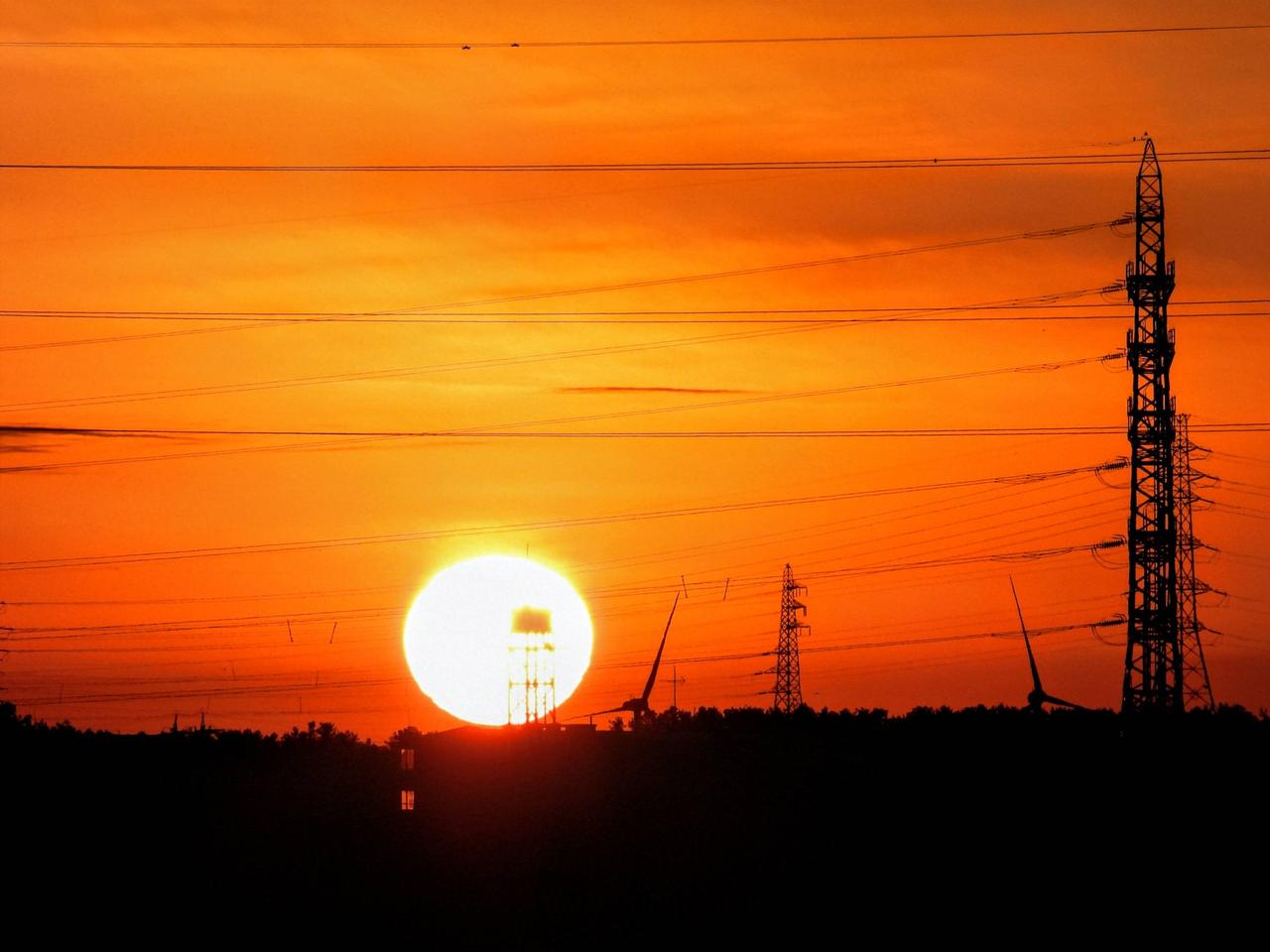 茜色に染まる空🌇 注目の空の写真 ウェザーニュース
