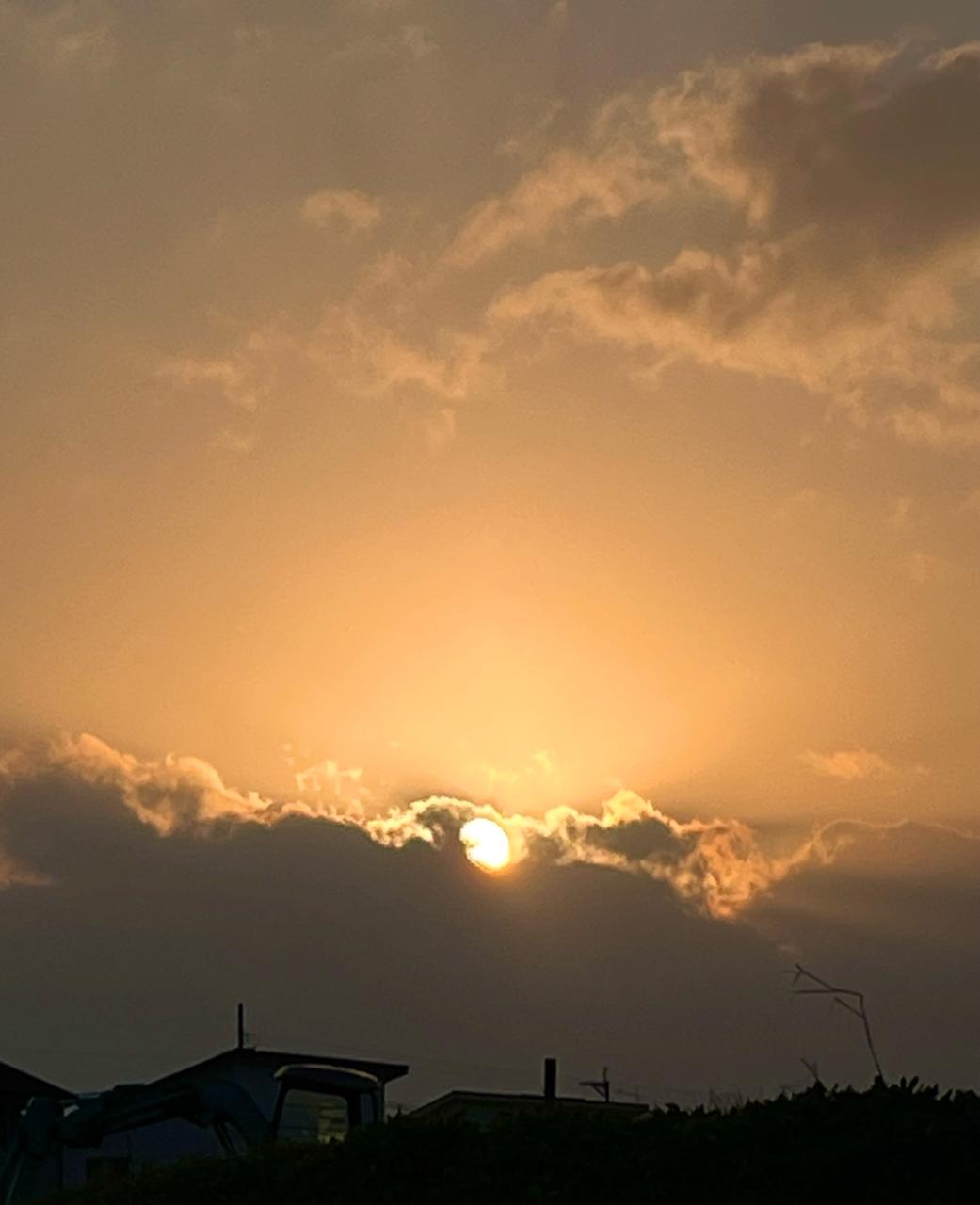 柔らかなカラーの夕焼け 注目の空の写真 ウェザーニュース