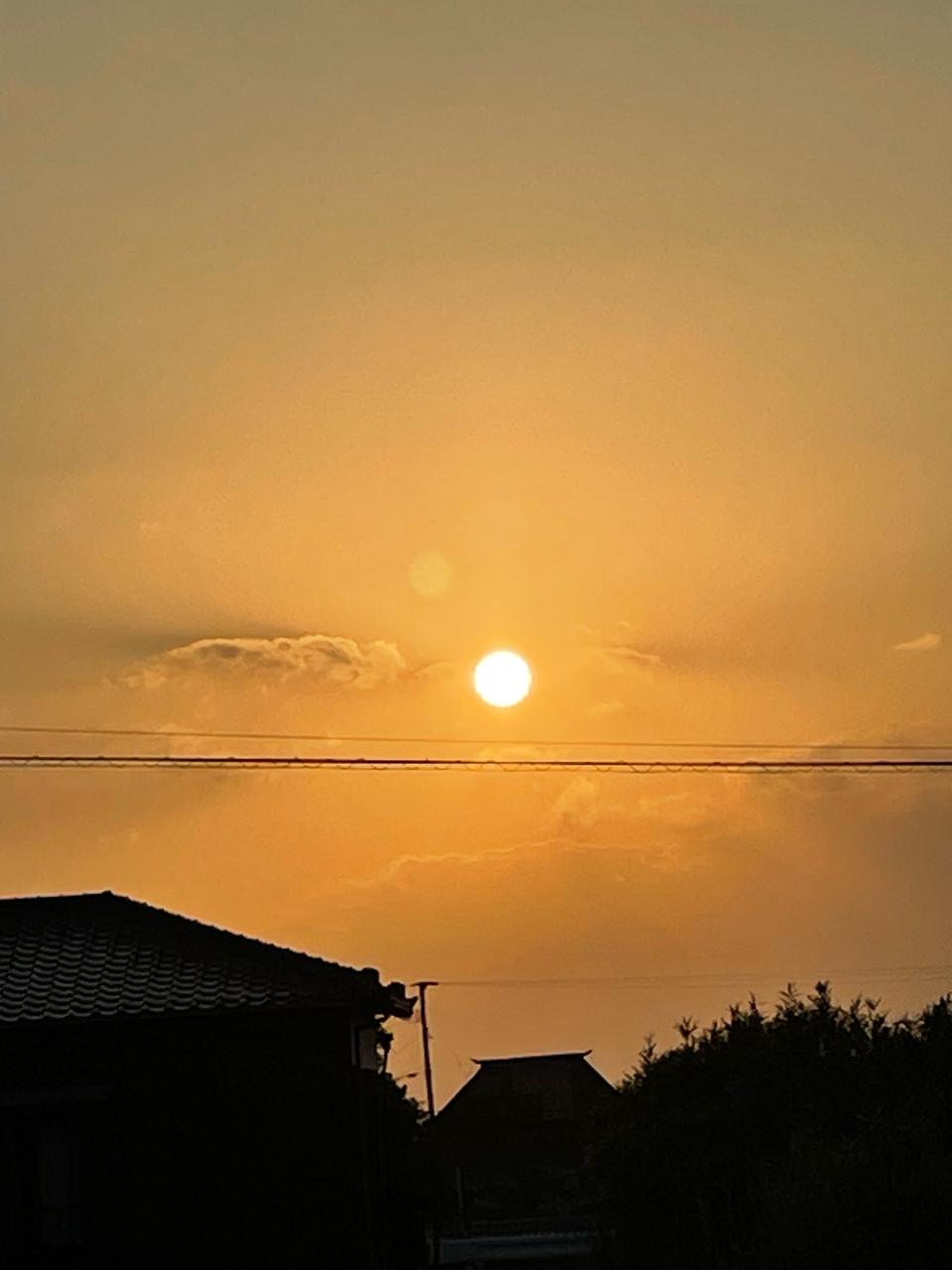柔らかなカラーの夕焼け 注目の空の写真 ウェザーニュース