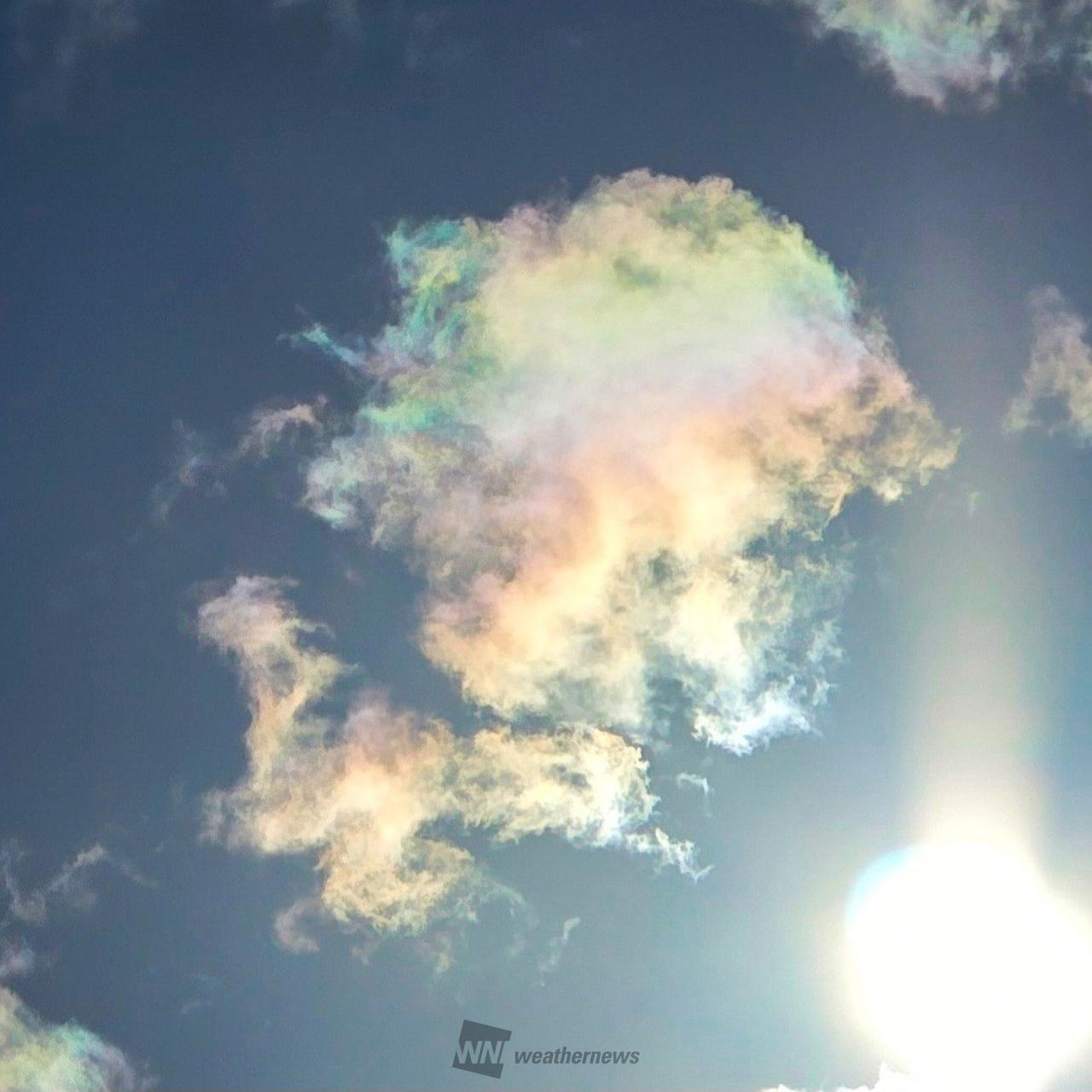 年末を彩る虹色の雲🌈 注目の空の写真 ウェザーニュース