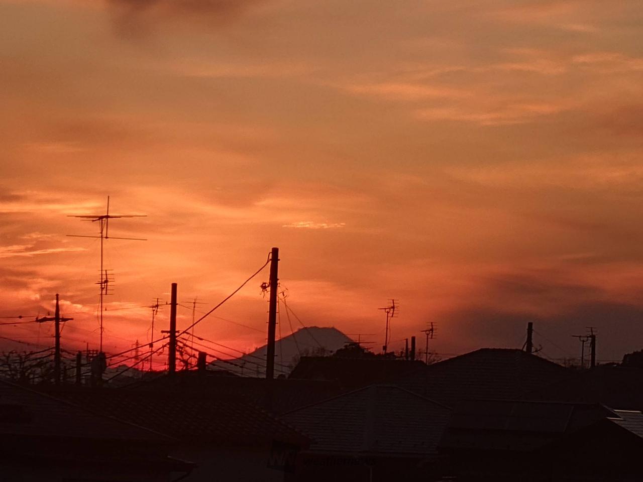 年末の夕焼けタイム 注目の空の写真 ウェザーニュース