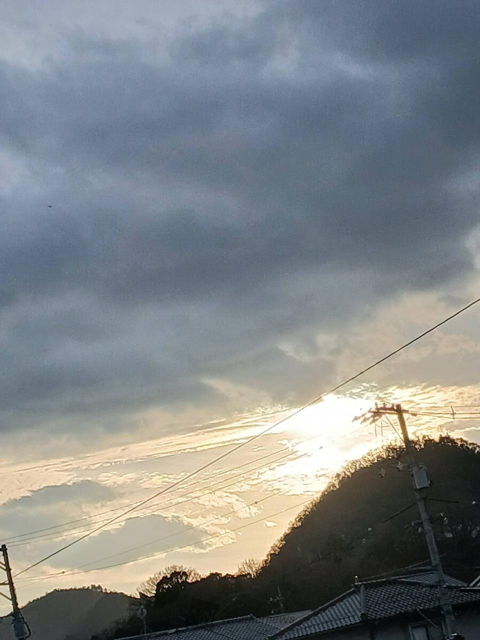 16時17分 今年最後のお日様お帰りで | 広島県広島市安佐北区 | -カズ